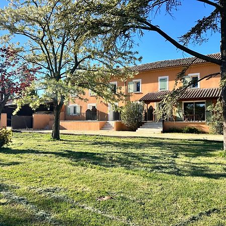 La Capucelle Bed & Breakfast Caderousse Exterior photo